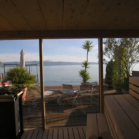 Am Bodensee (adults Only) 크레스브론암보덴지